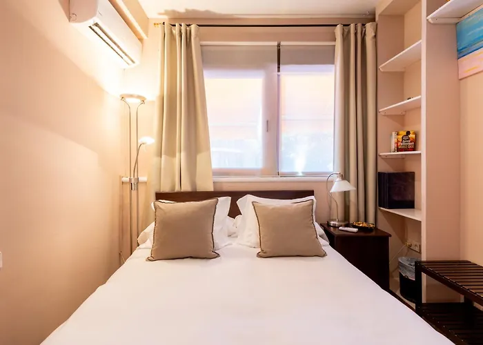 Penthouse!!! Center Of Seville!!! 2 Bedroom + 2 Bath!!!