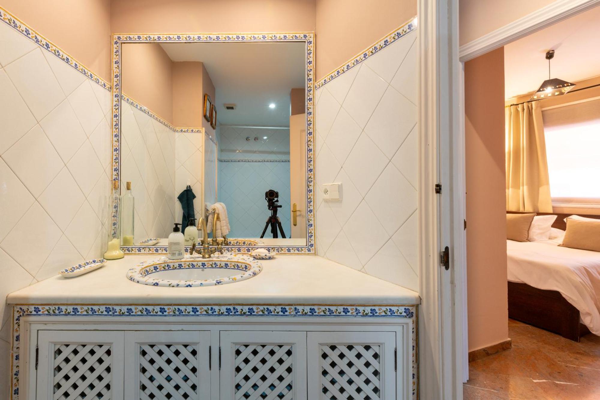 Penthouse!!! Center Of Seville!!! 2 Bedroom + 2 Bath!!! Apartment Sevilla