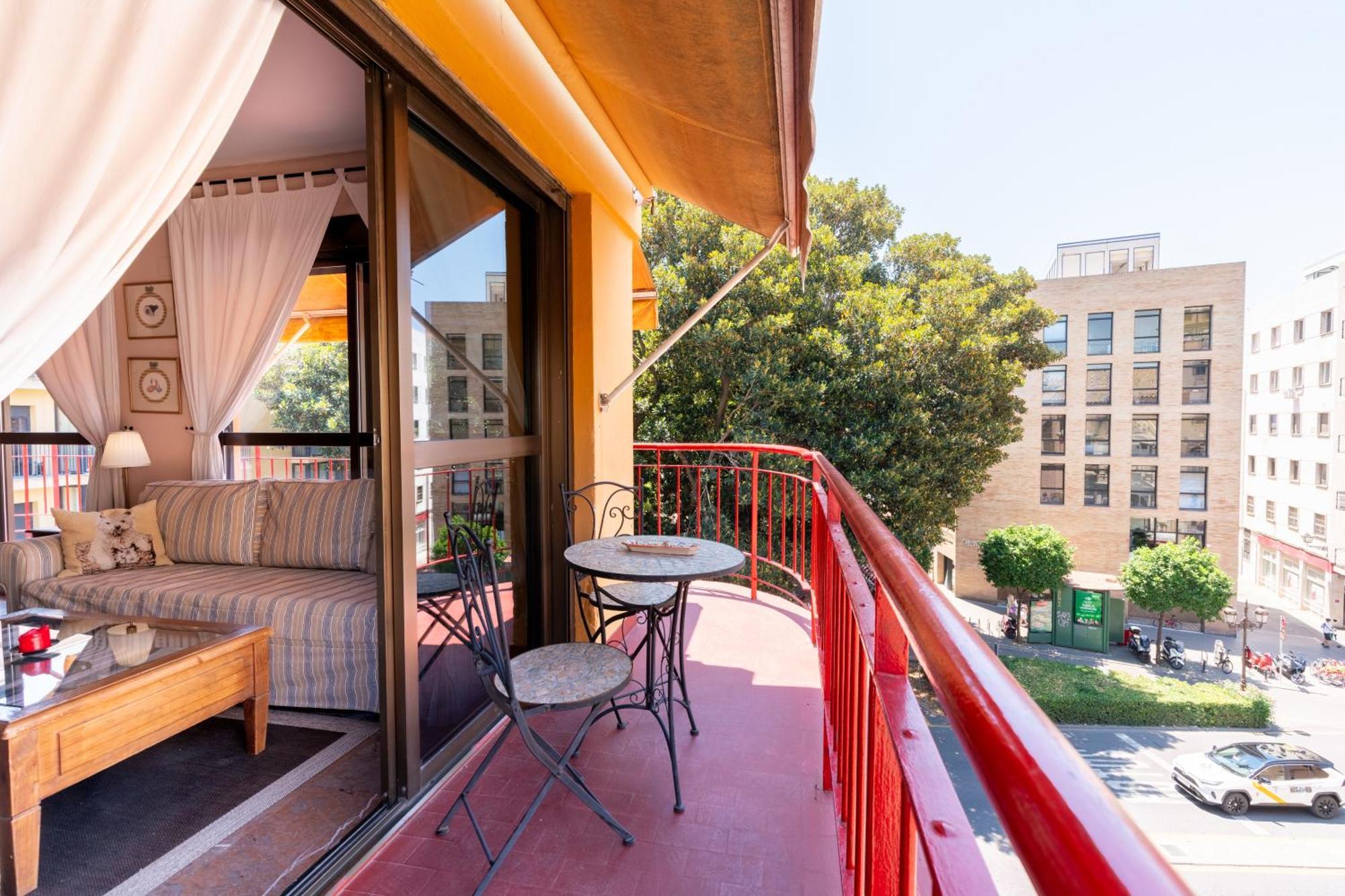 Penthouse!!! Center Of Seville!!! 2 Bedroom + 2 Bath!!! Apartment Sevilla